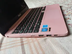 Laptop Asus VivoBook E12 E203NA 4GB Intel Celeron HDD 500GB