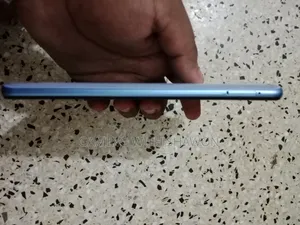 New Vivo Y50 128 GB Blue