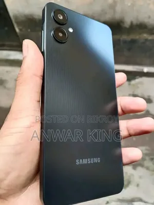 New Samsung Galaxy A06 64 GB Black