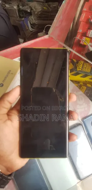 Motorola Moto G85 256 GB Yellow