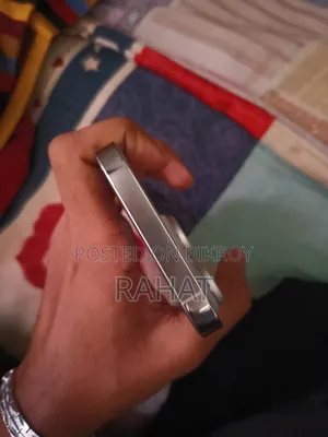 অ্যাপল আইফোন ১৪ প্রো ১২৮ জিবি হোয়াইট