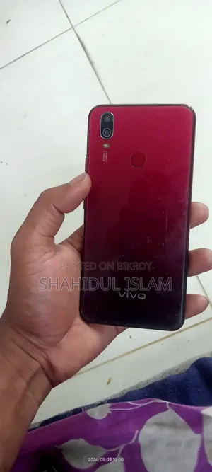 Vivo V1 Rose Gold