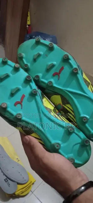 Sega Quive G-Force Football Boots