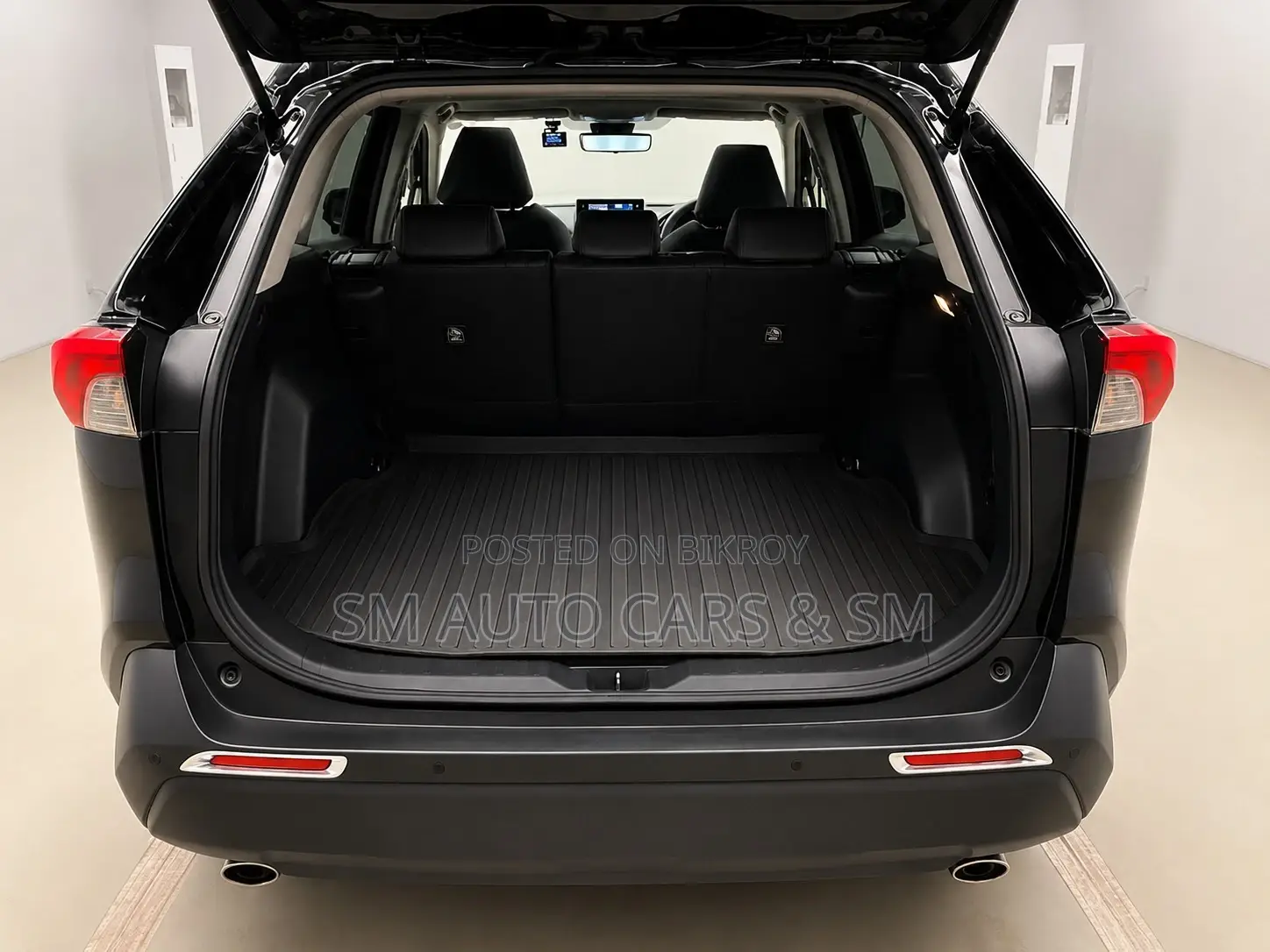 Toyota RAV4 2021 Black
