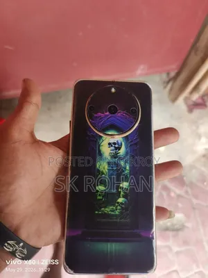 Realme 11 Pro+ 256 GB সাদা