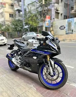 New Yamaha R1 2026 Black