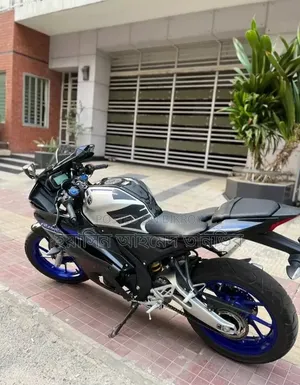 New Yamaha R1 2026 Black