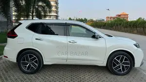 Nissan X-Trail 2.0 Hybrid All-Wheel Drive 2019 White