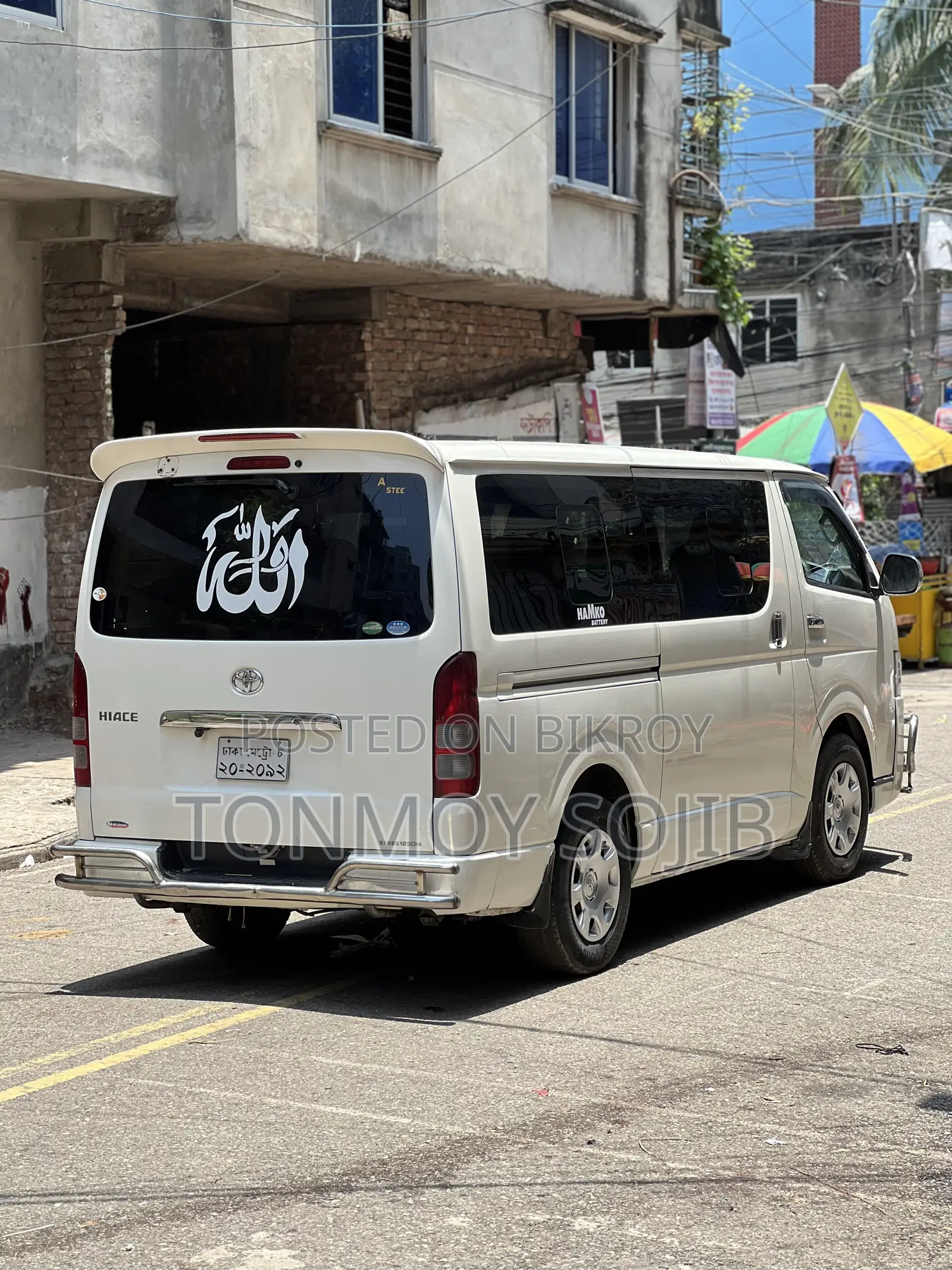 Toyota HiAce 2016