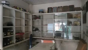 Shop for rent and decoration for sale