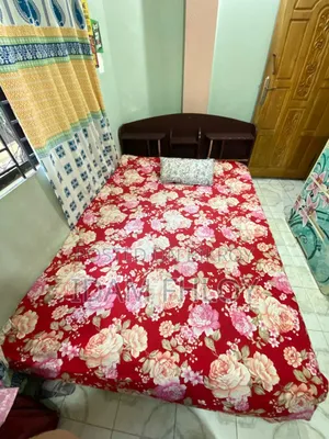 Double Size Bed 3-door Almirah