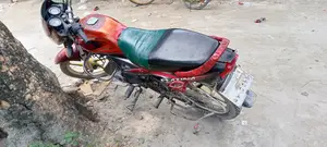 Bajaj Platina 100 2016 Red