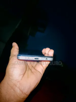 Vivo Y04 64 GB Rose Gold