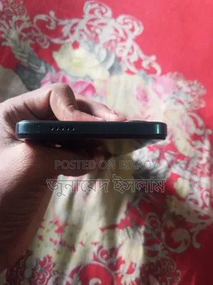 New Vivo Y21 128 GB Black