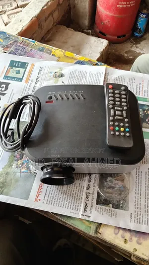 Projector Cheerlux C6