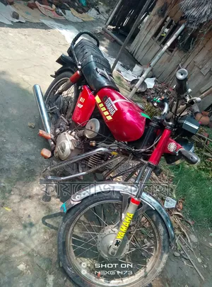 ইয়ামাহা ক্রাক্স ১৯৯২ লাল