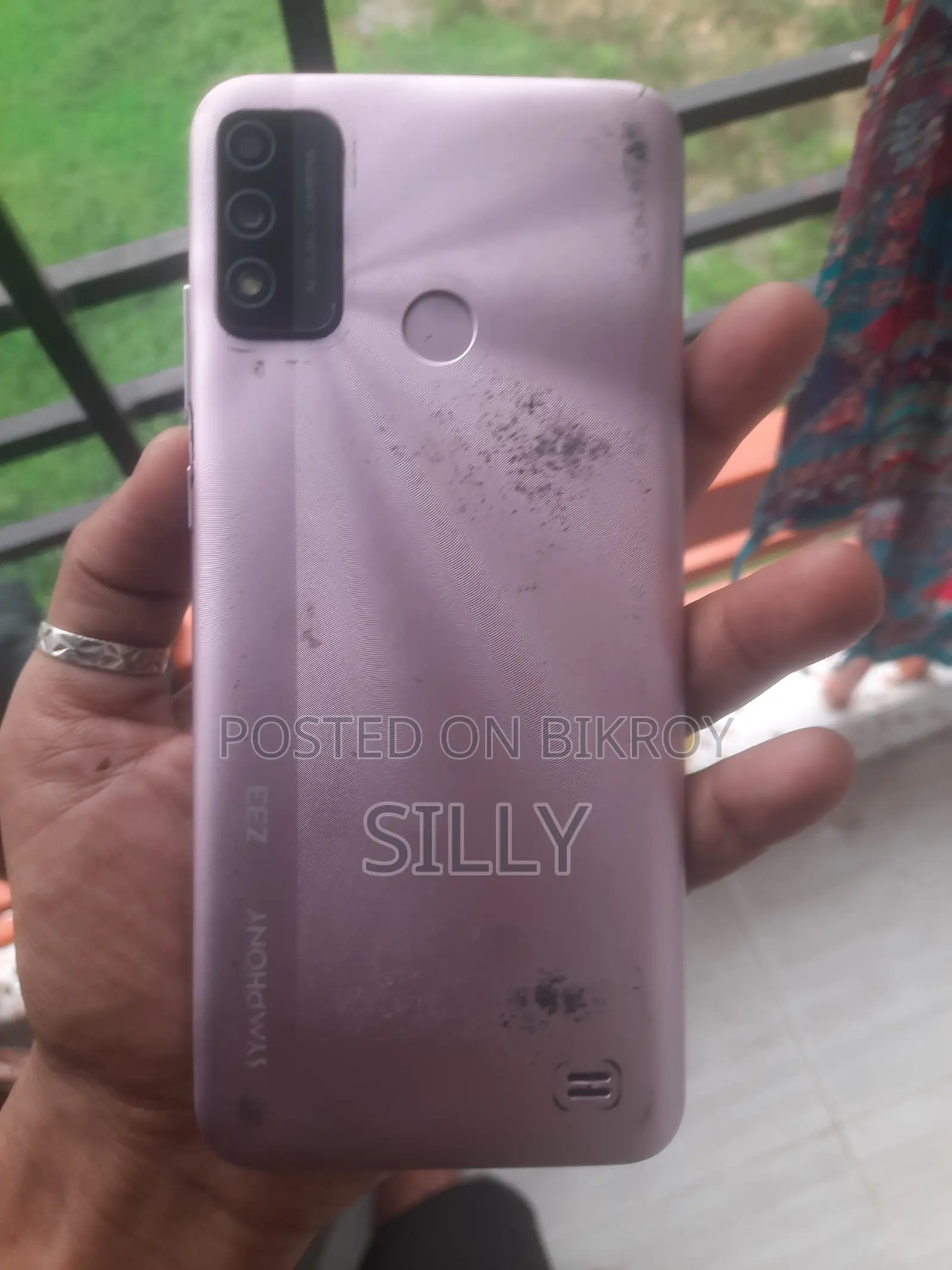 Symphony Z33 32 GB Pink