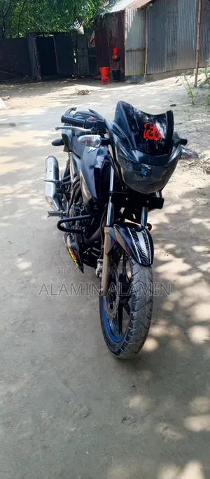 TVS Apache RTR 160 2V 2024 Black