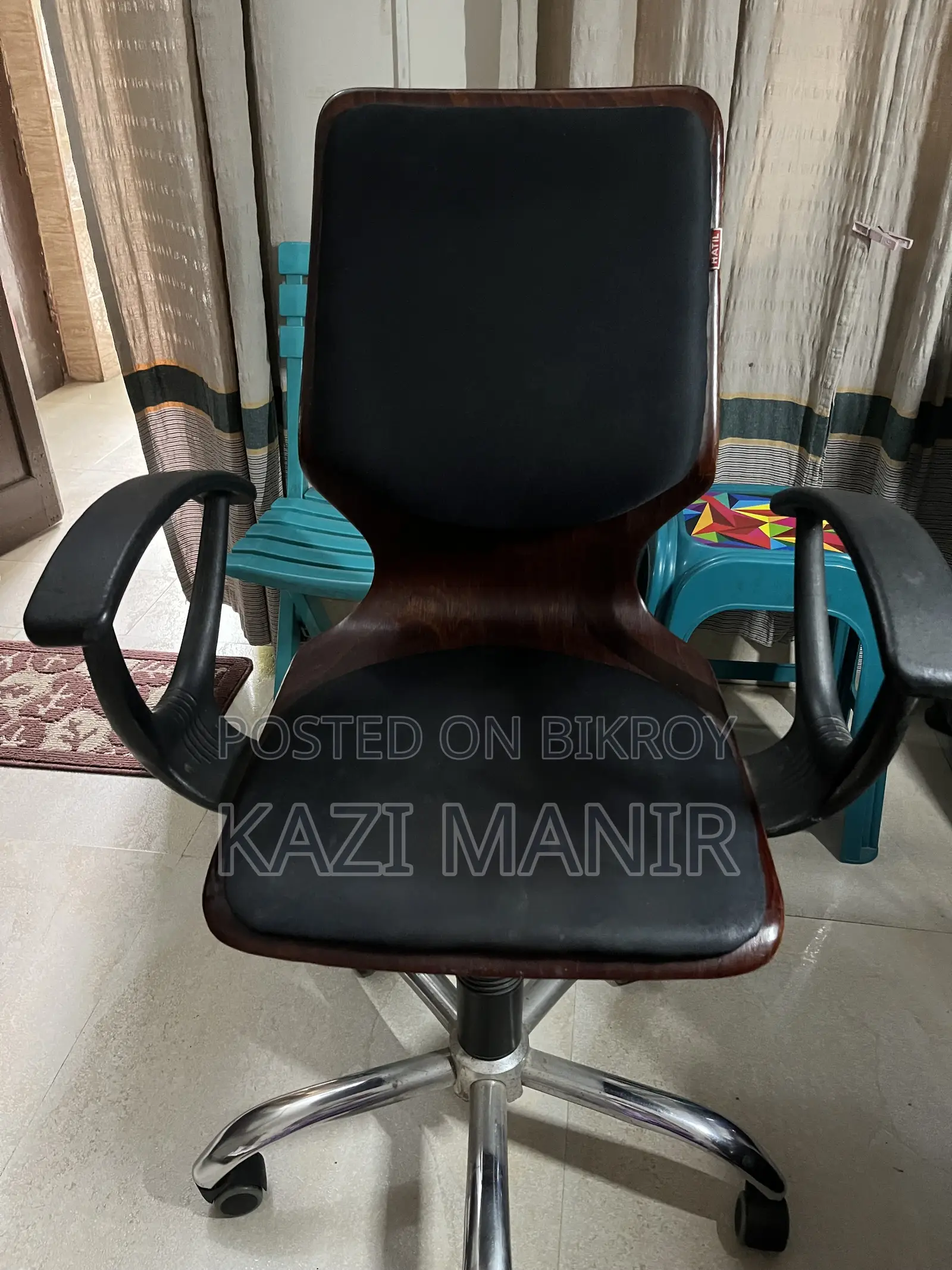 Revolving Computer Chair