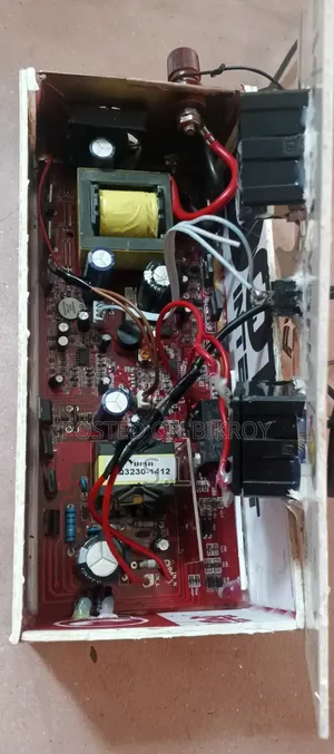 4 in 1 Inverter 2000 Watt