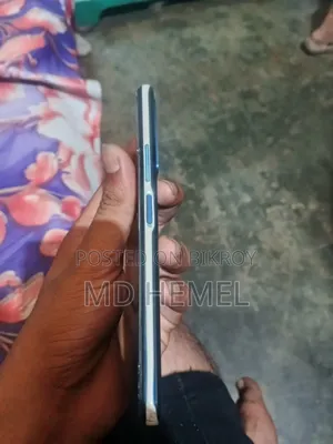 Vivo Y51 16 GB Blue
