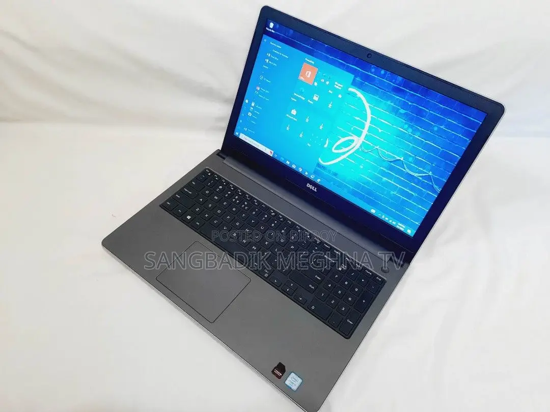 Laptop Dell 3GB Intel SSD 256GB