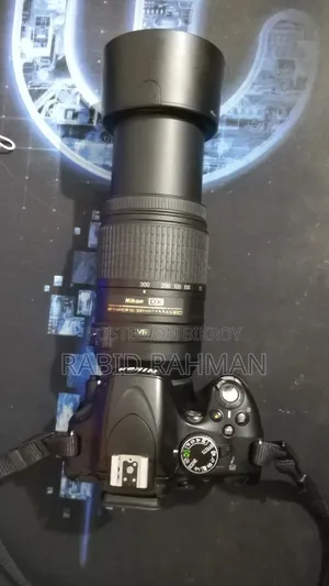 Nikon Af-S Dx Nikkor 55-300mm F/4.5-5.6g Ed Vr