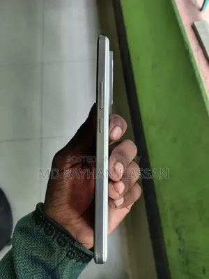 ভিভো আইকিউওও জেড১০ টার্বো+ ২৫৬ জিবি সাদা