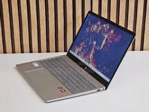 Laptop HP 8GB AMD Ryzen SSD 512GB