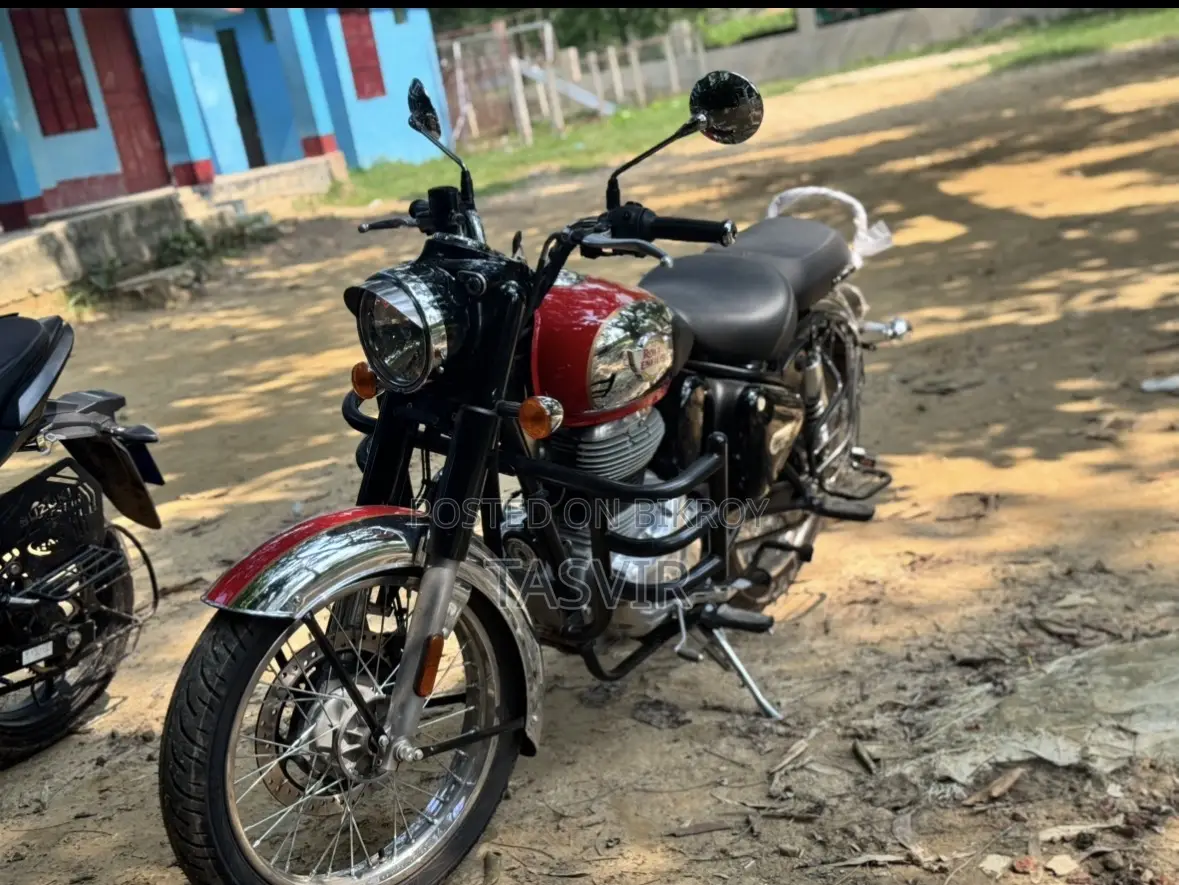 Royal Enfield Classic 350 2025 Red