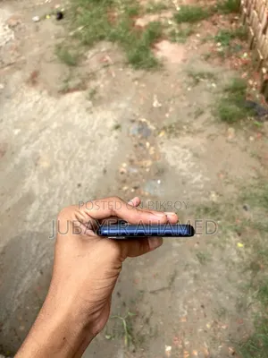 Vivo Y20 64 GB Blue