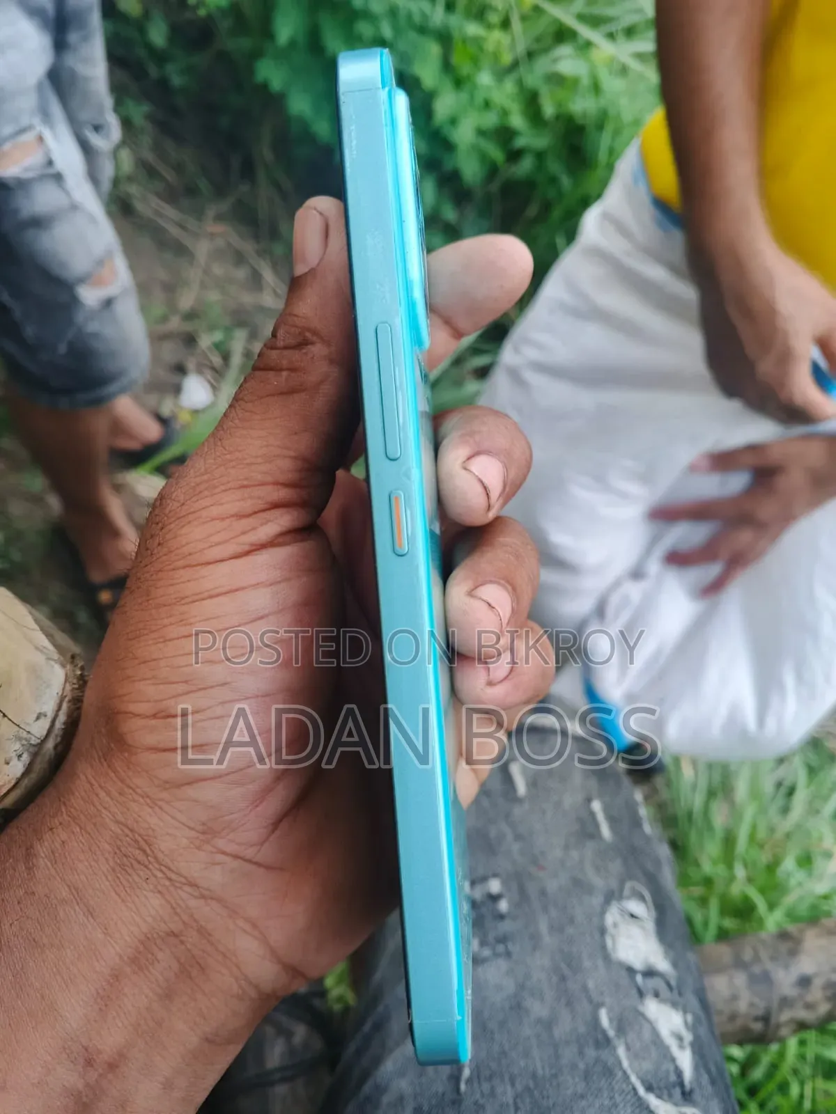 New Tecno Pova 7 Pro 5G 256 GB