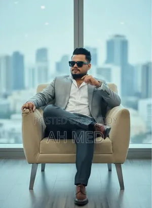 যেকোনো একটা কাজ দরকার