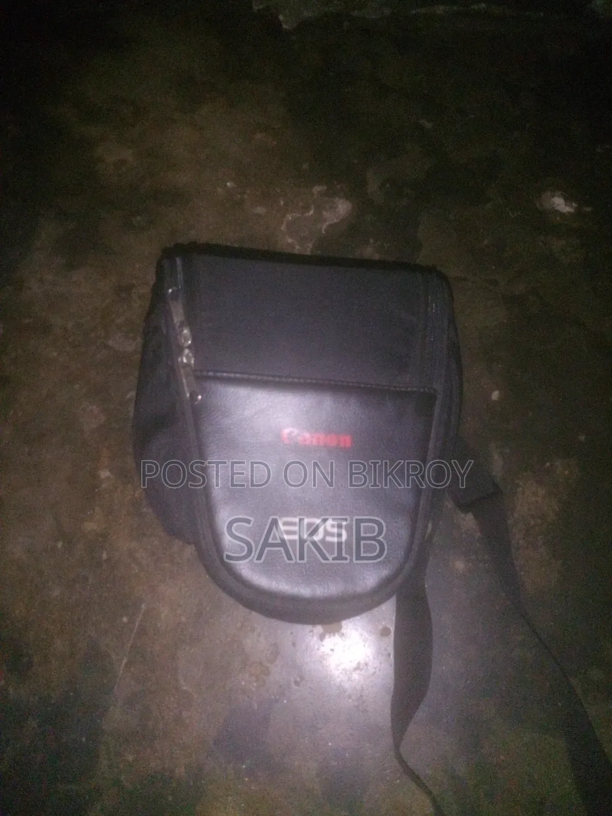 Canon Eos DSLR ক্যামেরা (ছবি তোলা যায় নাই কিন্তু ভিডিও করা যায় )