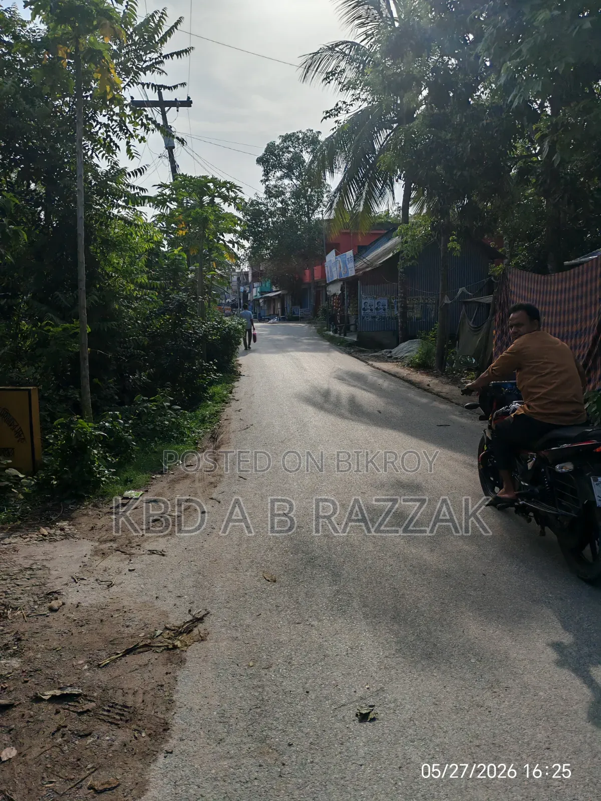Adulteration-free land for sale.