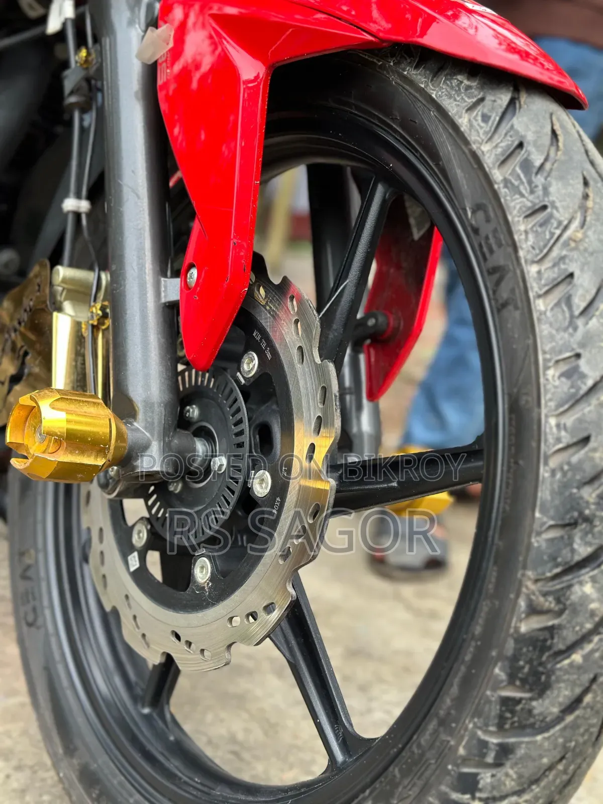 TVS Apache 160 4V 2024 Red