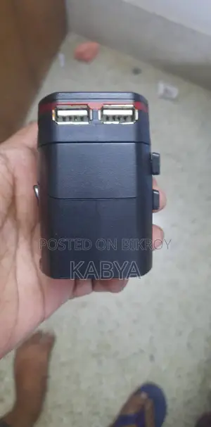 ইউনিভার্সাল প্লাগ পাওয়ার অ্যাডাপ্টার চার্জার Swa2 ট্রাভেল এসি