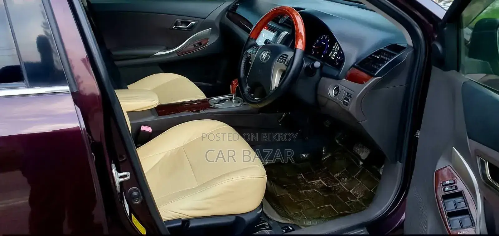 Toyota Premio 1.5 Front-Wheel Drive 2014 Maroon