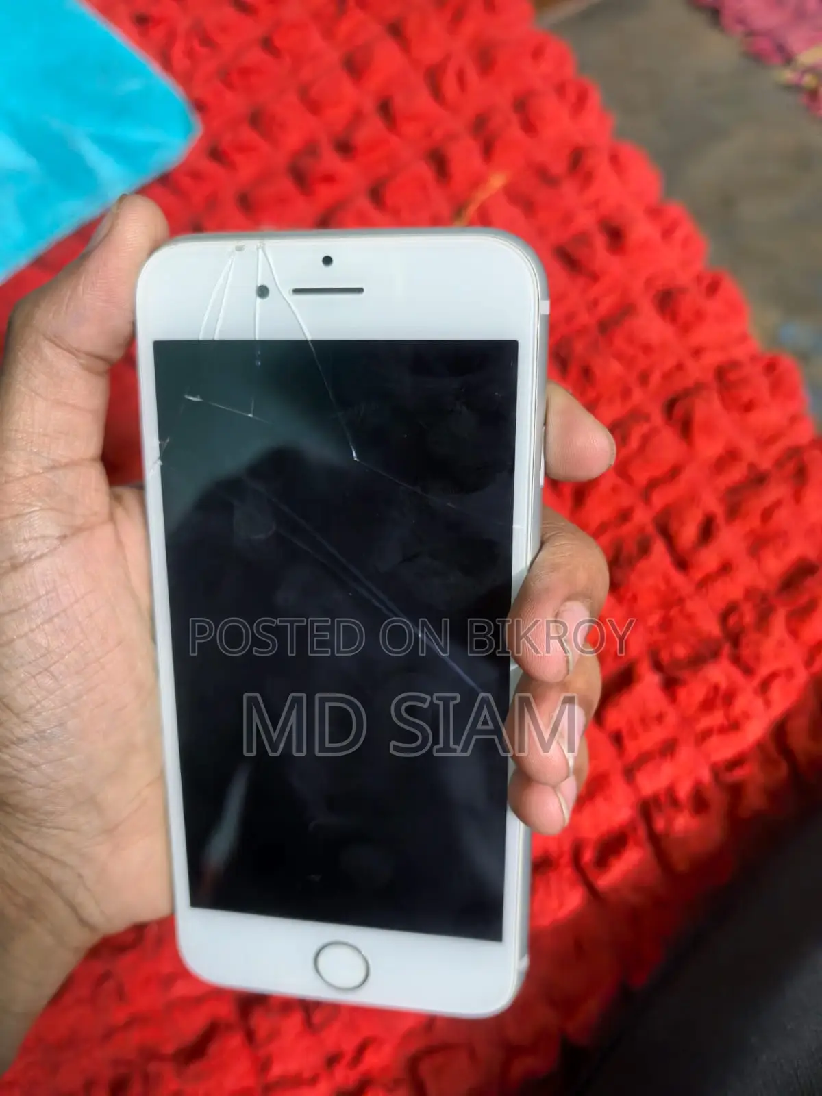 New Apple iPhone 8 64 GB White