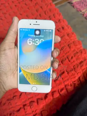 New Apple iPhone 8 64 GB White