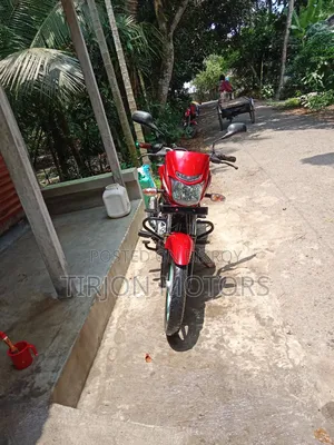 Bajaj Platina 100 2023 Red
