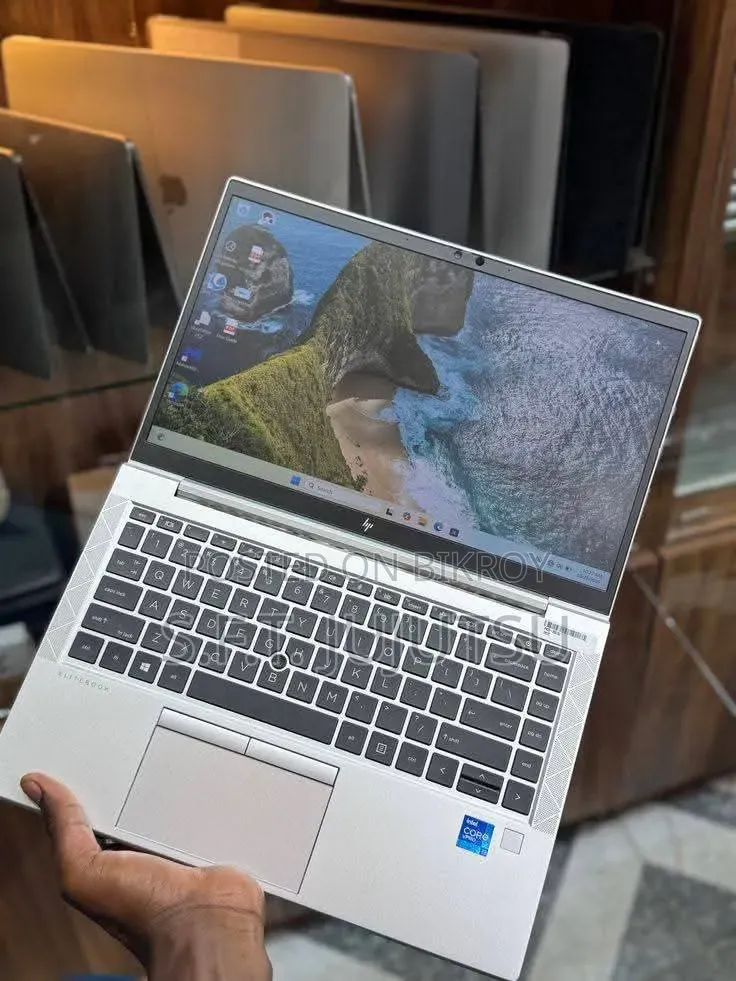 New Laptop HP EliteBook 840 G7 16GB Intel Core I5 SSD 512GB