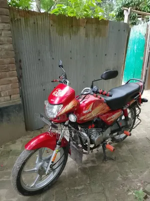 Hero HF Deluxe 2018 Red