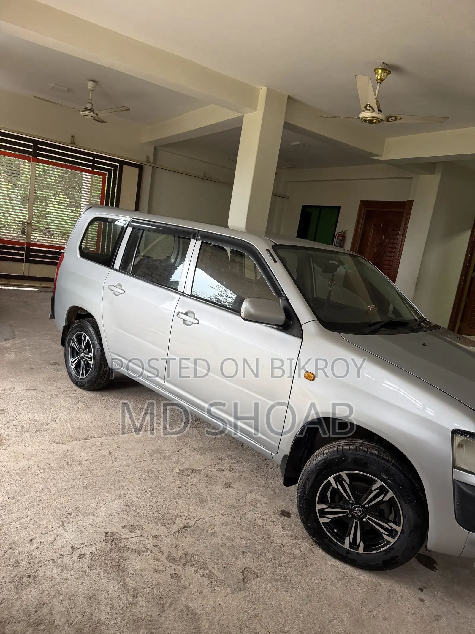 Toyota Probox 2005 Silver