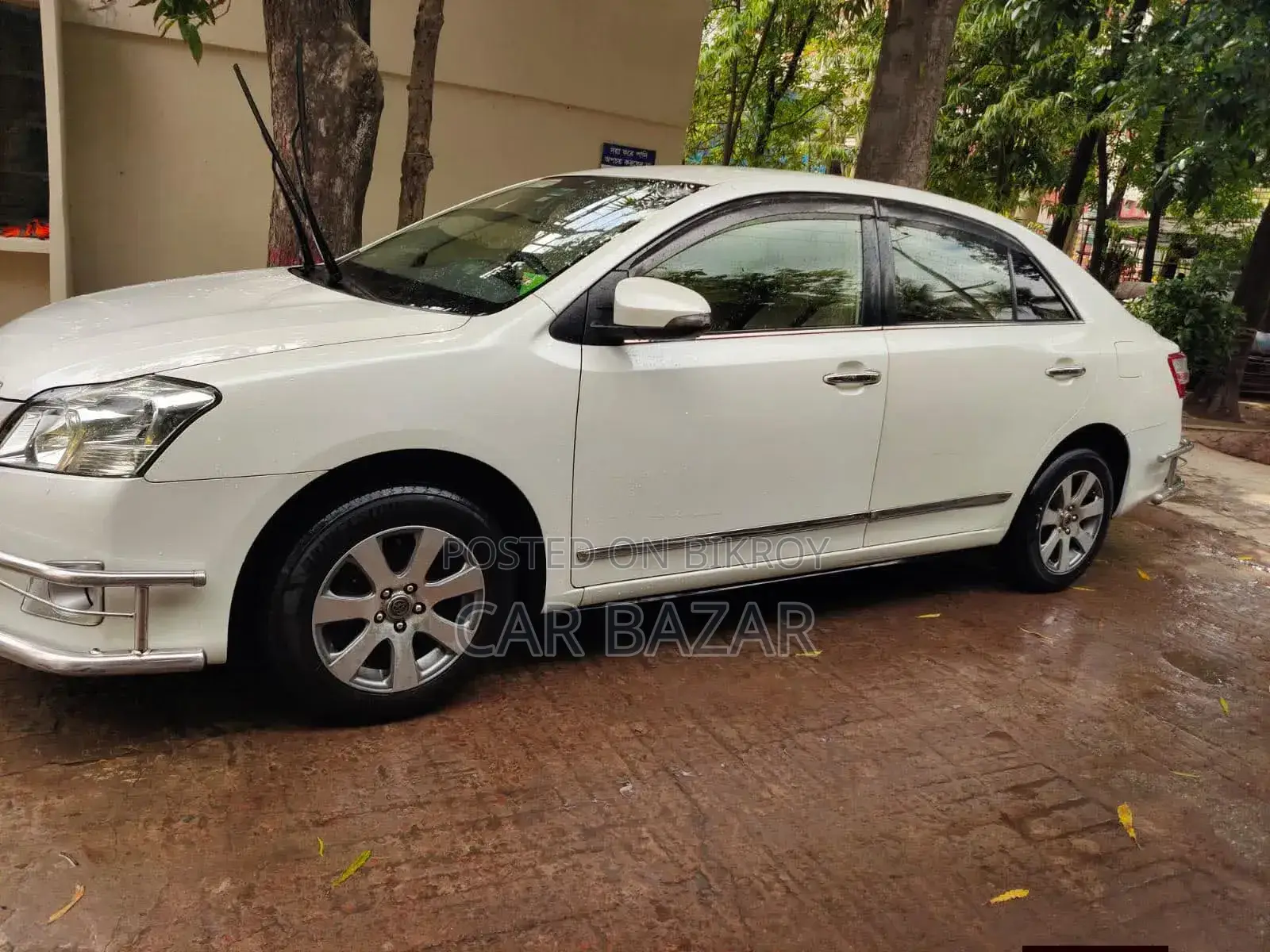Toyota Premio 1.5 FWD 2013 Off White