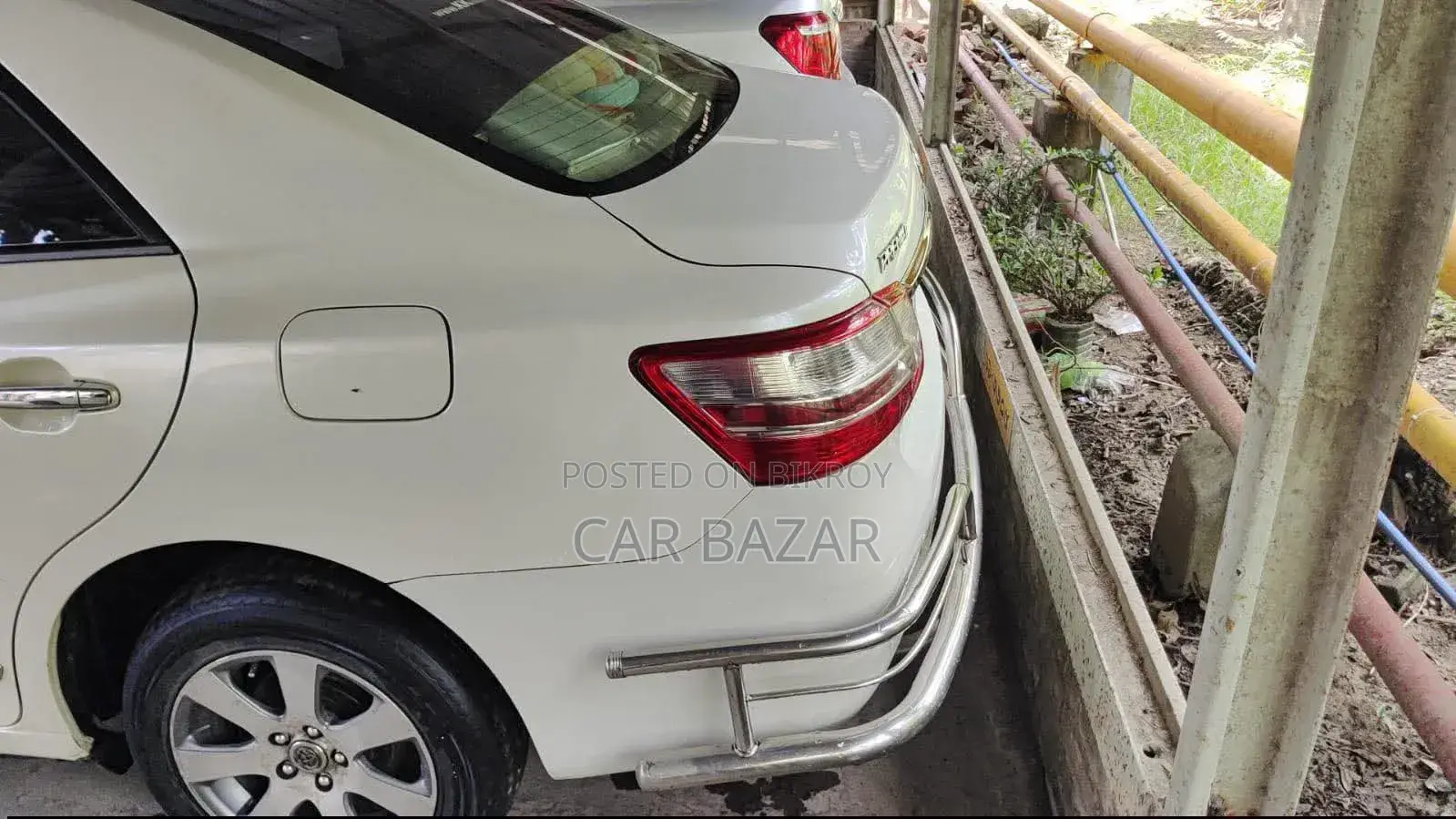 Toyota Premio 1.5 FWD 2013 Off White