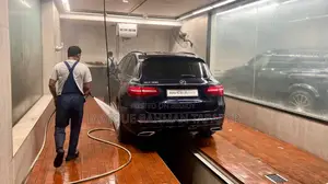 Mercedes-Benz GLC-Class 2017 Blue