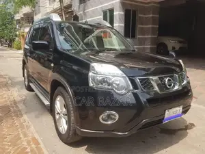 Nissan X-Trail 2.0 Petrol XE 2011 Black