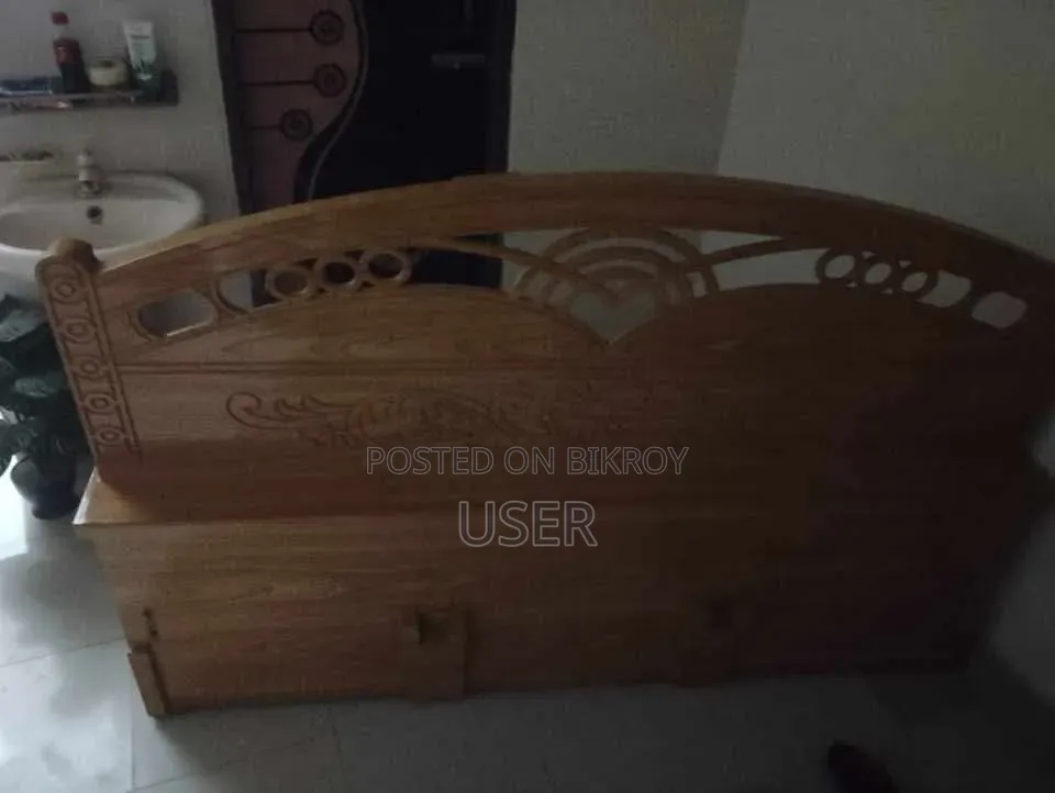 Partex Wooden Bed for Sale (Only 1 Month Used)