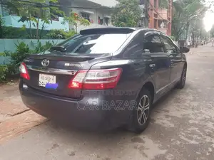 Toyota Premio 1.5 Front Wheel Drive 2015 Gray